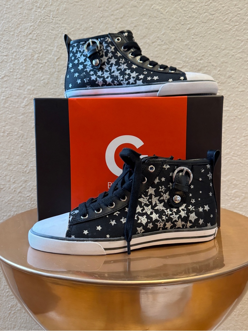 G by Guess Women’s Black Star-Print High-Top Sneakers